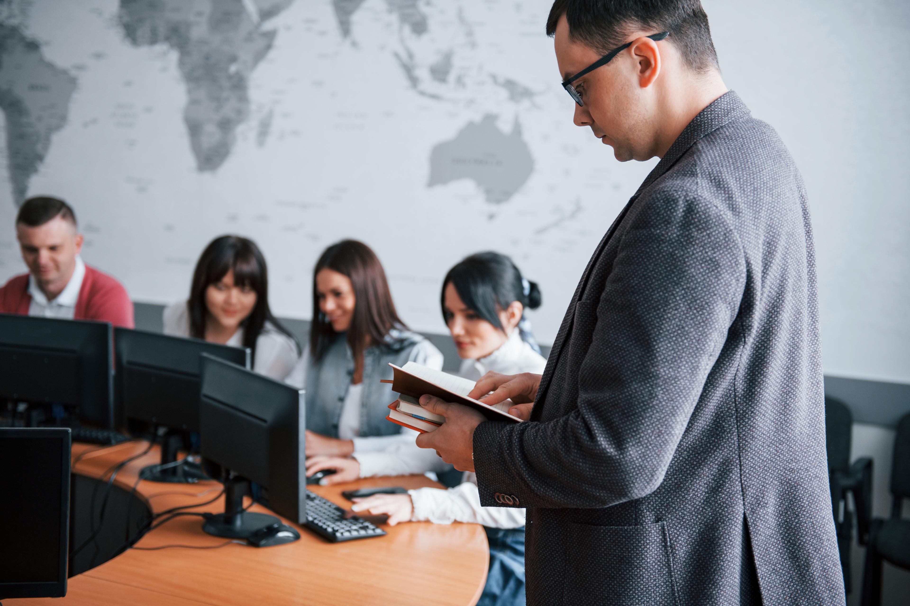 Online MBA in International Relations