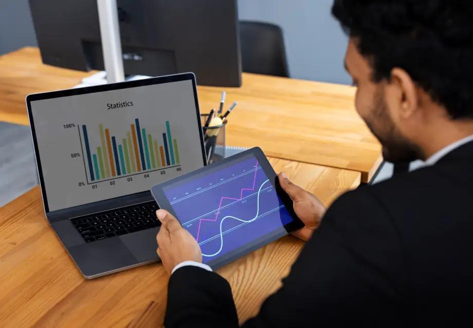 Manipal University Online B.Com in Business Analytics